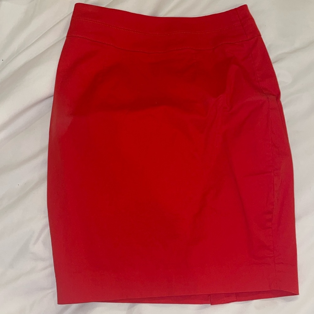 Bebe skirt